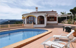 3 Bedroom Beautiful Home In Oliva